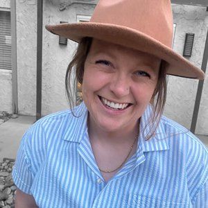 Meet your Posher, Zoe